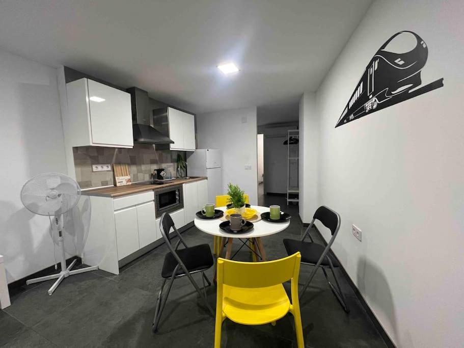 Loft Entero Centro Аликанте Екстериор снимка